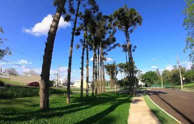 Imagem: A casa em condomínio possui 3 Dormitórios, 3 Banheiros, 2