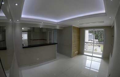 Imagem: O apartamento possui 2 Dormitórios, 1 Banheiro, 1 Vaga na garagem