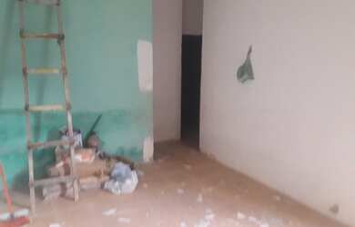 Imagem: A casa em condomínio à venda possui 2 Dormitórios, 1 Banheiro