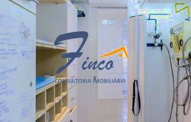 Imagem: O depósito possui 1 Vaga na garagem, 98m² de Área e está