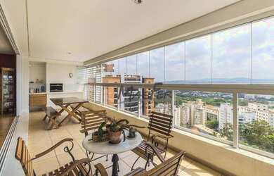 Imagem 6: Apartamento espaçoso com planta perfeita e linda vista no Alto da Lapa