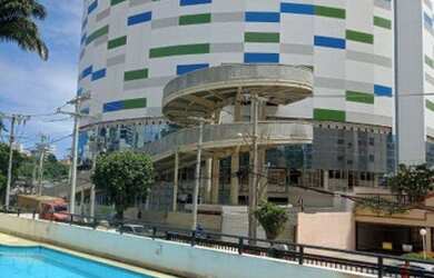 Imagem: O apartamento possui 1 Dormitório, 1 Banheiro, 1 Vaga na garagem