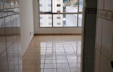 Imagem: O apartamento possui 1 Dormitório, 1 Banheiro, 28m² de Área