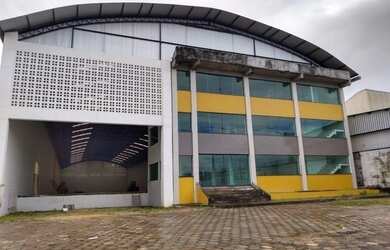 Imagem: O depósito possui 4.000m² de Área e está localizado em