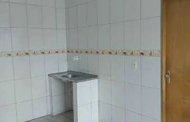 Imagem: A kitnet possui 1 Dormitório, 1 Banheiro e está localizado