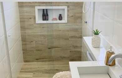 Imagem: O apartamento possui 2 Dormitórios, 2 Banheiros, 1 Vaga na