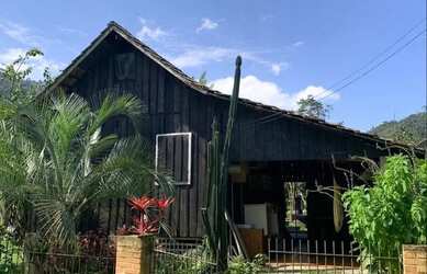 Imagem 14: FAZENDA DE ALTO PADRÃO. Piscinae840.000m² de Área