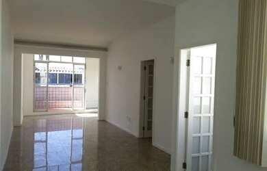 Imagem: O apartamento possui 2 Dormitórios, 2 Banheiros, 120m² de