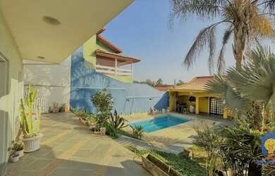 Imagem: A casa em condomínio possui 3 Dormitórios, 5 Banheiros, 5