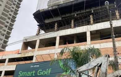 Imagem: O apartamento possui 1 Dormitório, 1 Banheiro, 1 Vaga na garagem