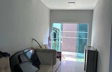 Imagem 2: Sobrado com Espaço Comercial à Venda no Bairro Órfãs