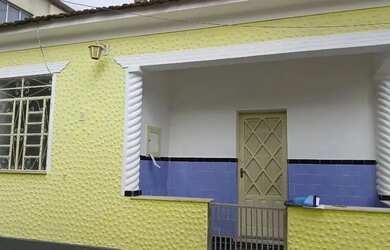 Imagem: A casa possui 2 Dormitórios, 1 Banheiro, 60m² de Área e