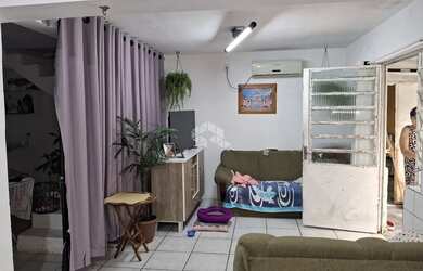 Imagem 3: Casa com 05 dormitórios à venda no bairro São josé Em Santa Maria