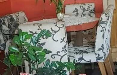 Imagem: O apartamento possui 3 Dormitórios, 1 Banheiro, 1 Vaga na garagem