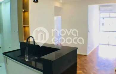 Imagem: O apartamento possui 1 Dormitório, 1 Banheiro, 38m² de Área