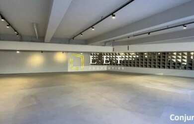 Imagem: O depósito possui 5 Vagas na garagem, 510m² de Área e está