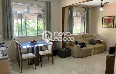 Imagem: O apartamento possui 2 Dormitórios, 1 Banheiro, 2 Vagas na