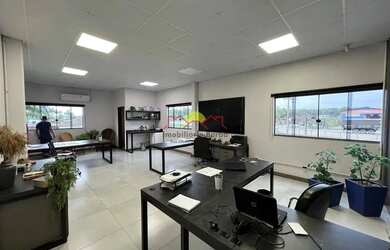 Imagem 6: GALPÃO PARA LOCAÇÃO COM 1.700 M2 PROXIMO A BR