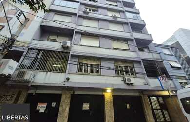 Imagem: Apartamento 3 Dormitórios com Suíte no Santana em Frente ao