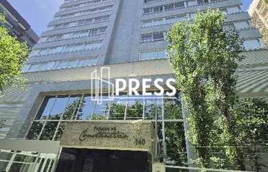 Imagem: O apartamento possui 4 Dormitórios, 4 Banheiros, 3 Vagas na