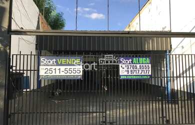 Imagem: O depósito possui 3 Vagas na garagem, 169m² de Área e está