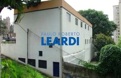 Imagem: O depósito possui 766m² de Área e está localizado em Real