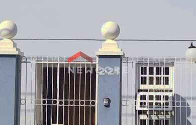 Imagem: A casa possui 5 Dormitórios, 2 Banheiros, 4 Vagas na garagem