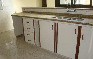 Imagem 5: Apartamento. Piscina, Churrasqueira, 240m² de Áreae3 Vagas na garagem