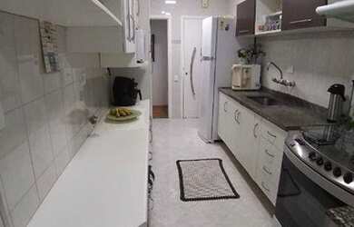 Imagem: O apartamento possui 3 Dormitórios, 2 Banheiros, 1 Vaga na