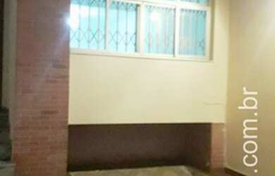 Imagem: A casa possui 3 Dormitórios, 2 Banheiros, 1 Vaga na garagem