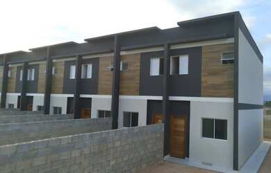 Imagem 1: Sobrado próximo ao atacadão - Caraguatatuba