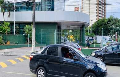 Imagem 16: ALUGO SALA 45M2 NO HOSPITAL DA BAHIA 1 VAGA DE GARAGEM EM SALVADOR ANDAR MÉDIO R$ 2.500,00