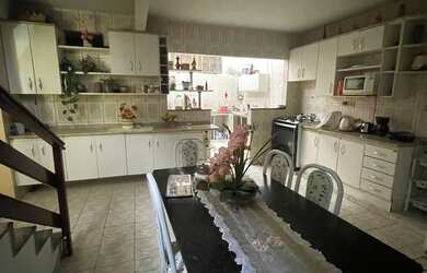 Imagem 2: Casa / Augusto franco. 180m² de Área, 1 Vaga na garageme3 Dormitórios