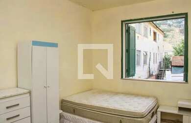 Imagem: O studio possui 1 Dormitório, 1 Banheiro, 24m² de Área e