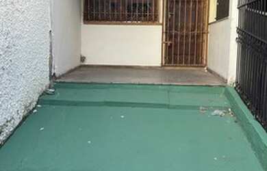 Imagem: A casa possui 3 Dormitórios, 3 Banheiros, 1 Vaga na garagem