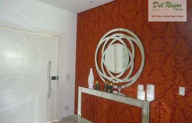 Imagem: A casa em condomínio possui 5 Dormitórios, 4 Banheiros, 4