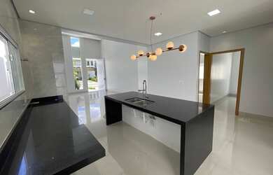 Imagem 5: CASA EM SENADOR CANEDO, CASA DE ALTO PADRÃO, TOTALMENTE LUXUOSA