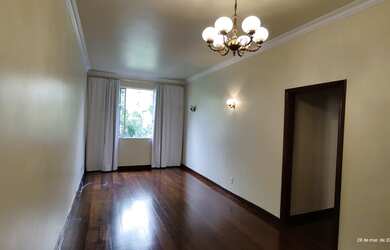 Imagem: O apartamento para alugar possui 3 Dormitórios, 2 Banheiros