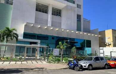 Imagem: O apartamento possui 3 Dormitórios, 4 Banheiros, 2 Vagas na