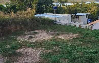 Imagem: O terreno possui 1000m² de Área e está localizado em Jardim