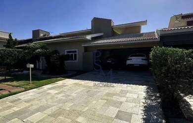 Imagem: A casa em condomínio possui 3 Dormitórios, 5 Banheiros, 4