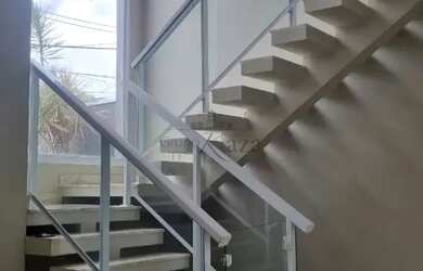 Imagem 3: Sobrado Espaçoso 3 Dormitórios (1 Suíte) + Planejados e Churrasqueira no Villa Branca, Jac