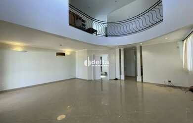 Imagem 16: Casa residencial com 4 suítes, Bairro Morada da Colina - Uberlândia