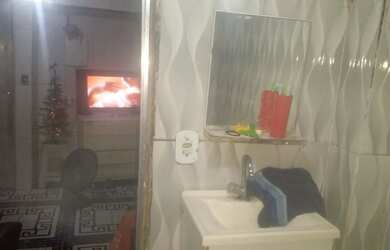 Imagem 6: Casa pra alugar no vidigal 2 quartos 2 banheiro cozinha e sala não paga agua nem luz