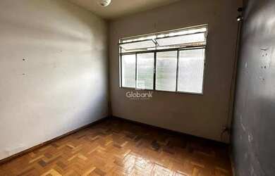 Imagem 9: Casa em Montes Claros, no bairro Melo, à venda