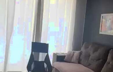 Imagem: O apartamento possui 3 Dormitórios, 1 Banheiro, 1 Vaga na garagem