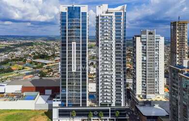 Imagem: O apartamento possui 3 Dormitórios, 5 Banheiros, 3 Vagas na