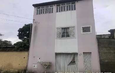 Imagem: A casa possui 4 Dormitórios, 1 Banheiro e 186m² de Área e