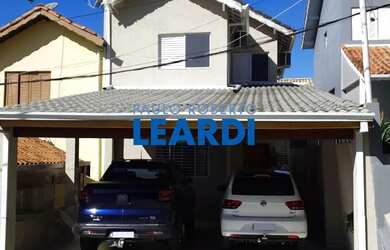 Imagem: A casa em condomínio possui 3 Dormitórios, 2 Banheiros, 2