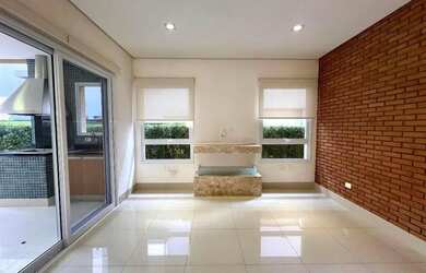 Imagem: A casa em condomínio possui 3 Dormitórios, 2 Banheiros, 5